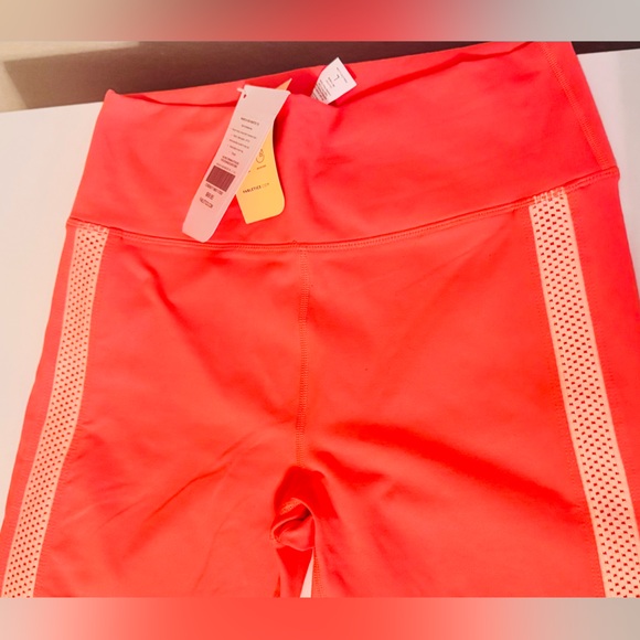 Fabletics Magnolia Coral High Waisted 7/8 Power Hold Leggings, NWT - Picture 7 of 11